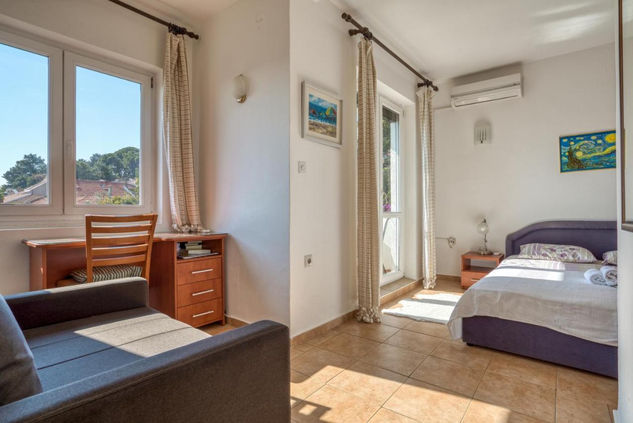 Apartmani Olga Petrovac Exteriér fotografie