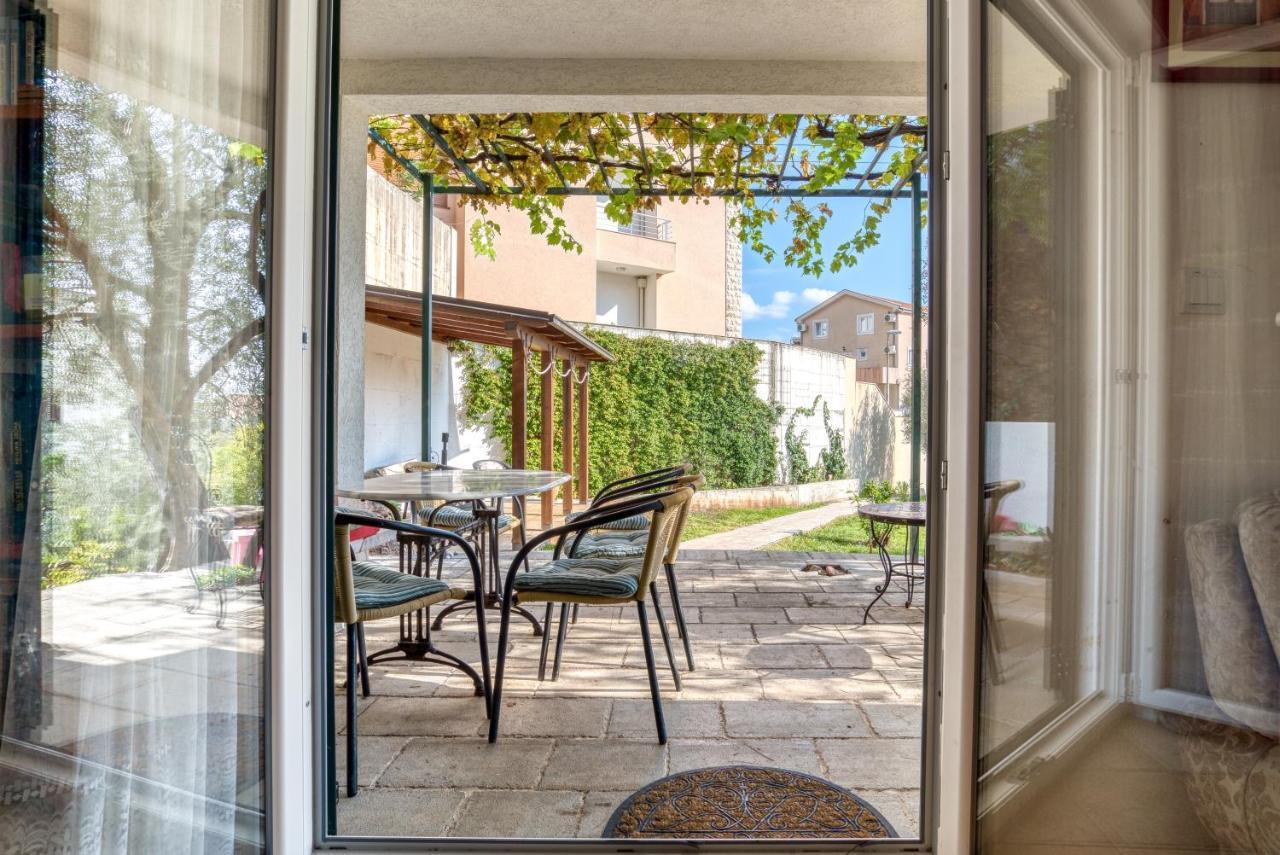 Apartmani Olga Petrovac Exteriér fotografie